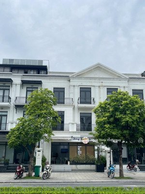 shop sổ lâu dài hải âu 02 đã hoàn thiện chỉ 20 tỷ tại vinhomes ocp1, vị trí kinh doanh sầm uất