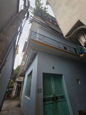 mỹ đình, 3 tầng, 2 thoáng, nhỉnh 8 tỷ, cách phố chỉ vài bước chân