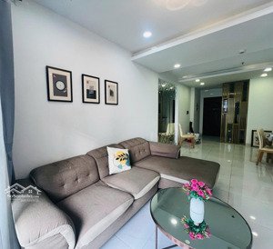 cho thuê căn góc chung cư scenic valley 1, 02pn, giá 19tr/tháng, nhà đẹp, view trực diện hồ bơi.