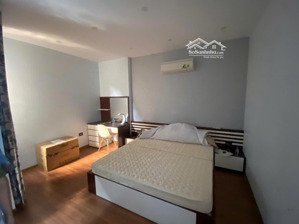 cho thuê nhà nguyên căn 4 tầng kđt td lakeside