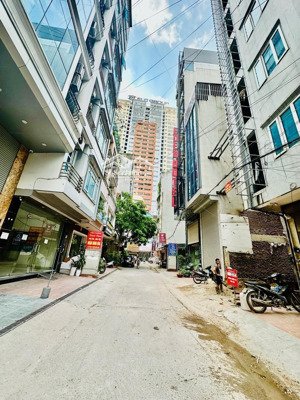 bán nhà nguyễn hoàng - dương khuê - 70m - 8 tầng thang máy - nhỉnh 33 tỷ, mặt tiền 6.6m