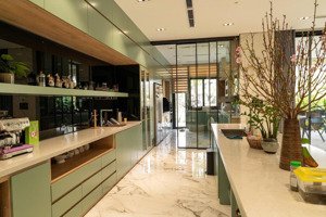 cần tiền bán gấp nhà mặt phố khu quang trung giá đầu tư 175m2 x 7 tầng thang máy 84 tỷ