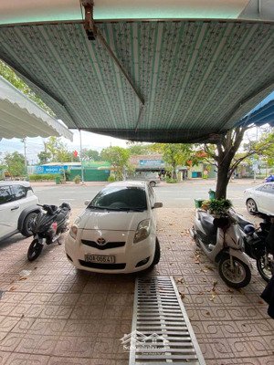 nhà 2 lầu mới vỉa hè rộng ngay trung tâm d2d. phù hợp kinh doanh đủ ngành nghề