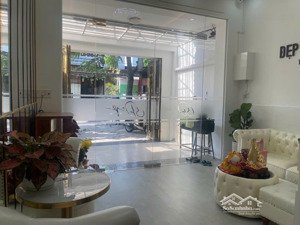 mặt tiền nguyễn văn quá + trường chinh 4 tầng 4,2x25, 10 tỷ x