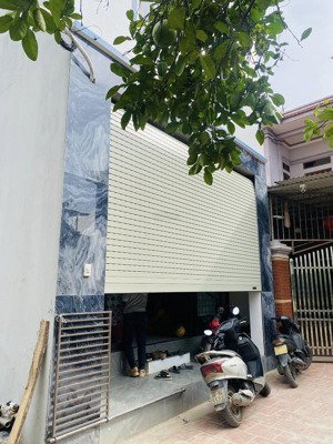 món hời cho nhà đầu tư nhà 3 tầng đẹp trung tâm uy nỗ, đông anh. 40m2 oto đỗ tận cửa, shcc gd