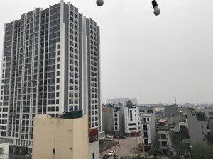 cc bán nhà mới khu b yên nghĩa-phân lô vỉa hè-7 tầng dân xây - thang máy-50m2-mt 5,5m-full nội thất