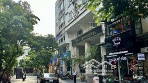 bán nhà mặt phố trúc bạch, dt 130m2 x 6 tầng, mặt tiền 6m, thuê 100 tr/ th, giá 70 tỷ.