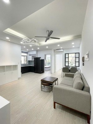 cho thuê cc sky garden i, 23 triệu, 80m2, 3pn, 2wc, tân phong, q7, hcm