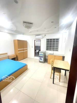 phòng trọ cao cấp giếng trời lầu 1 full nội thất phú nhuận