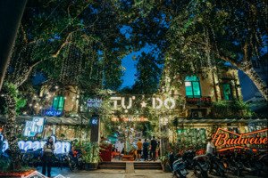 cho thuê cửa hàng 500m2 tại trần thủ độ, 80 triệu, phù hợp kinh doanh nhà hàng bia nhậu tự do ,cafe