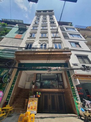 cần bán nhanh toà nhà vị trí kim cương, kinh doanh dòng tiền gần 300tr/tháng