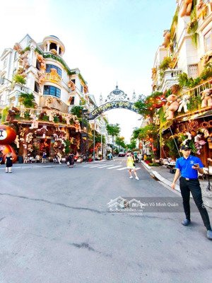 biệt thự 5 tầng mặt tiền khu đô thị city land p10 gò vấp.cách phan văn trị 50m.dt 5mx20m.26.5 tỷ tl