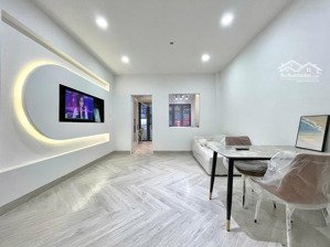 căn hộ mới tinh tại phan đình phùng - phú nhuận full nội thất, setup cao cấp như hình