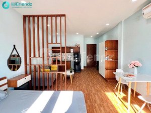 căn hộ tách bếp ban công full nội thất gần bến xe q8 - trống sẵn dọn vào ở liền