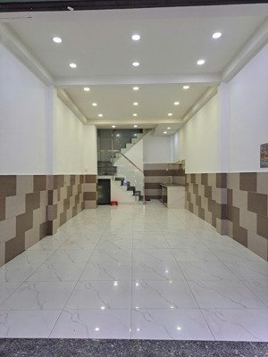 bán nhà phố dt 31,7m2, đường âu dương lân p3 q8, giá 9,6 tỷ