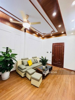 bán cc tầng thấp 2ngủ 2vs- 65m2- chỉ 3.x tỷ - kim văn kim lũ - mặt đường nguyễn xiển - sđcc