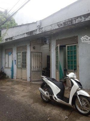 bán đất tặng nhà trọ dòng tiền 20 triệu/tháng, dt khủng 255m2, mặt tiền rộng 10 m