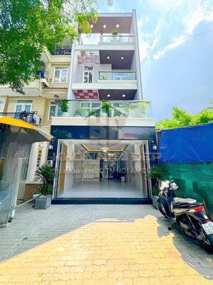 nhà đẹp mtkd đường 24m - chợ phú thuận kdc savimex quận 7