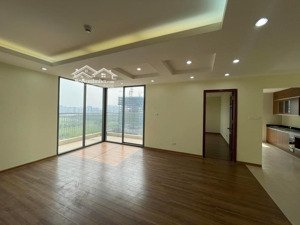 cho thuê gấp căn hộ chung cư 3pn nội thất cơ bản bên ngoại giao đoàn toà n03t5