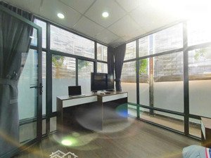 căn hộ studio - 1pn riêng 50m2 ban công máy giặt riêng, full nội thất, nguyễn trãi quận 1