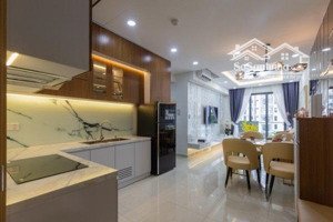 emerald cần bán gấp căn hộ cao cấp 2pn + 2wc + 1 kho (84m2), view công viên nội khu, giá 4.560 tỷ