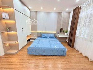 giá đầu tư chính chủ bán nhà ngõ 155 cầu giấy 4 tầng ngõ thông 43m2 chỉ hơn 8 tỷ