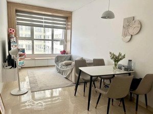 cho thuê căn hộ the golden star, q7. 70m2, 2pn 2wc full nội thất. giá 13tr/tháng