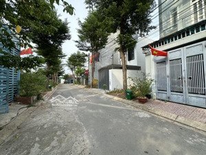 đất 62.7m vuông vức đường 8 trường thạnh chỉ 3.65 tỷ