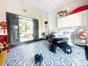 nhà phú cường: sát phố đi bộ bạch đằng: 1 trệt 1 lầu, hoàn công sẵn