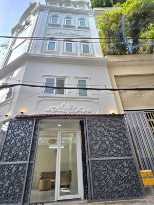 cần bán căn nhà tâm huyết tuyệt đẹp gần mặt tiền trần quí cáp p11 bình thạnh