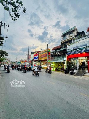 hot, mt lê đức thọ, p17, gv 8x18m cấp 4 lửng đct 100tr/tháng giá bán 21 tỷ