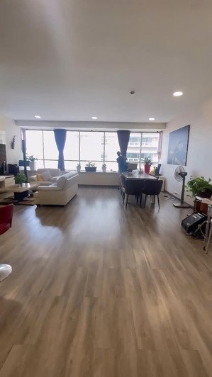 bán căn hộ sunrise city khu south nhà rộng hiếm có