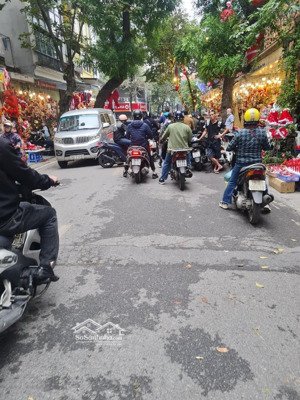 phố cổ hàng mã 1 sổ 1 chủ - mặt tiền 5.5m vị trí đắt giá 88m² giá chỉ 79 tỷ