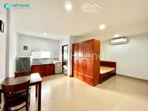 cho thuê phòng có cửa sổ máy giặt riêng gần vincom phan văn trị