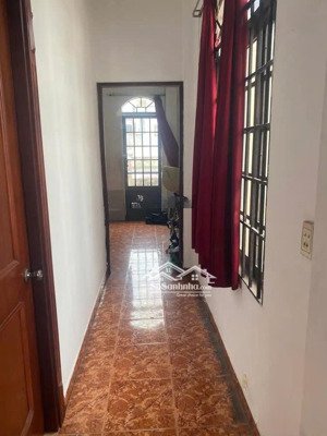 nhà mặt tiền, nở hậu 6,7m, diện tích lên tới 152m2 , giá bán 15.x tỷ
