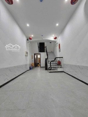chính chủ bán nhà 207 trương định - 44m2x5 tầng - giá 9.4 tỷ