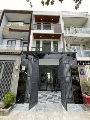 nhà 1 trệt, 2 lầu, khu dân cư an sương, 4x16m, đối diện công viên nhỏ, 7.89 tỷ tl