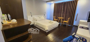 ba nhà mt lê thánh tôn đối diện chợ bến thành: dt 4 x 20m( 80m2 ) 5tầng hđ thuê 250tr/tháng, 100 tỷ