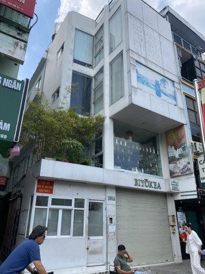 13 tỷ. 4 tầng, nhà mặt tiền 3/2 q. 10. đối diện nhà hát hoà bình, q. 10