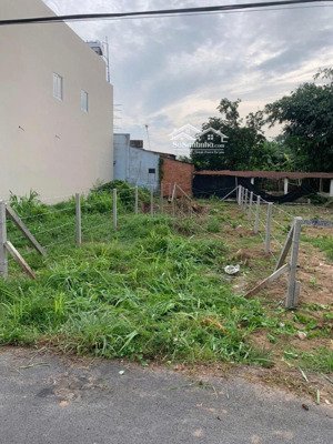 kẹt bank chủ cần bán nhanh mt phạm văn cội 105m2 củ chi full tc ,shr