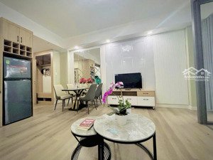 bán noxh dĩ an giá 880tr , đầy đủ nội thất