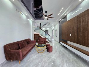 nhà riêng khúc thừa dụ - vĩnh niệm - lê chân 42m2 x 3 tầng . giá 3,1ty