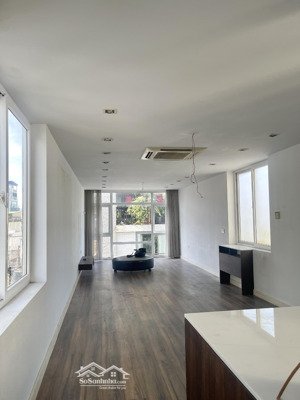 mặt bằng nguyên căn 8 tầng rộng 84m2/sàn