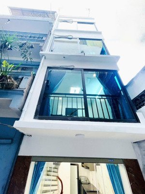 nhà nguyên căn ngõ 100 tây sơn - đầy đủ nội thất - sổ đỏ riêng biệt - 5 tầng hiện đại