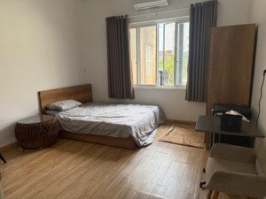 cho thuê phòng trọ ở tầng 2, tầng 3 từ 25m2, giá 6 triệu/tháng, quận 1