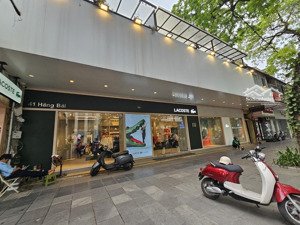 cho thuê nhà mặt phố trần quốc toản 600m² mt 10m .kinh doanh nhà hàng,cafe,spa...