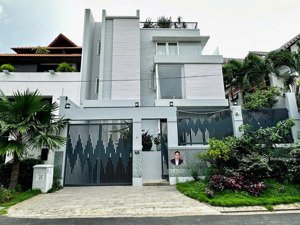 tin thật 100%! mặt tiền bát nàn giá rất tốt đầu tư - 1 trệt 2 lầu - dt: 9x16m - giá: 26.5 tỷ tl