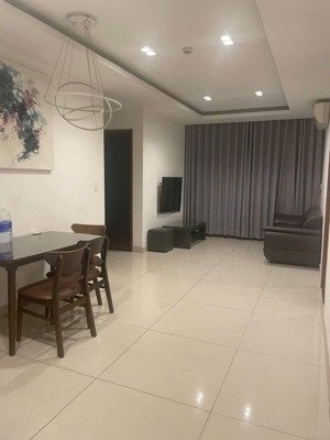 cho thuê căn hộ 3pn -2wc 96m2 sky center phổ quang, tân bình. căn full nội thất, giá chỉ 19tr/thang