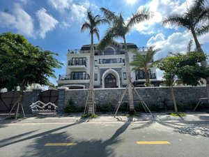 cần cho thuê căn biệt thự dự án sài gòn mystery villas full nội thất 120tr/th vào ở ngay 