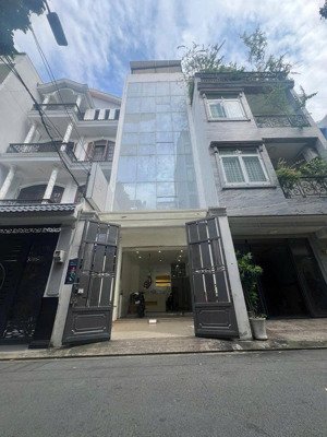 siêu phẩm nhà đẹp ốp kính - 652/6a cộng hòa p13 q. tân bình